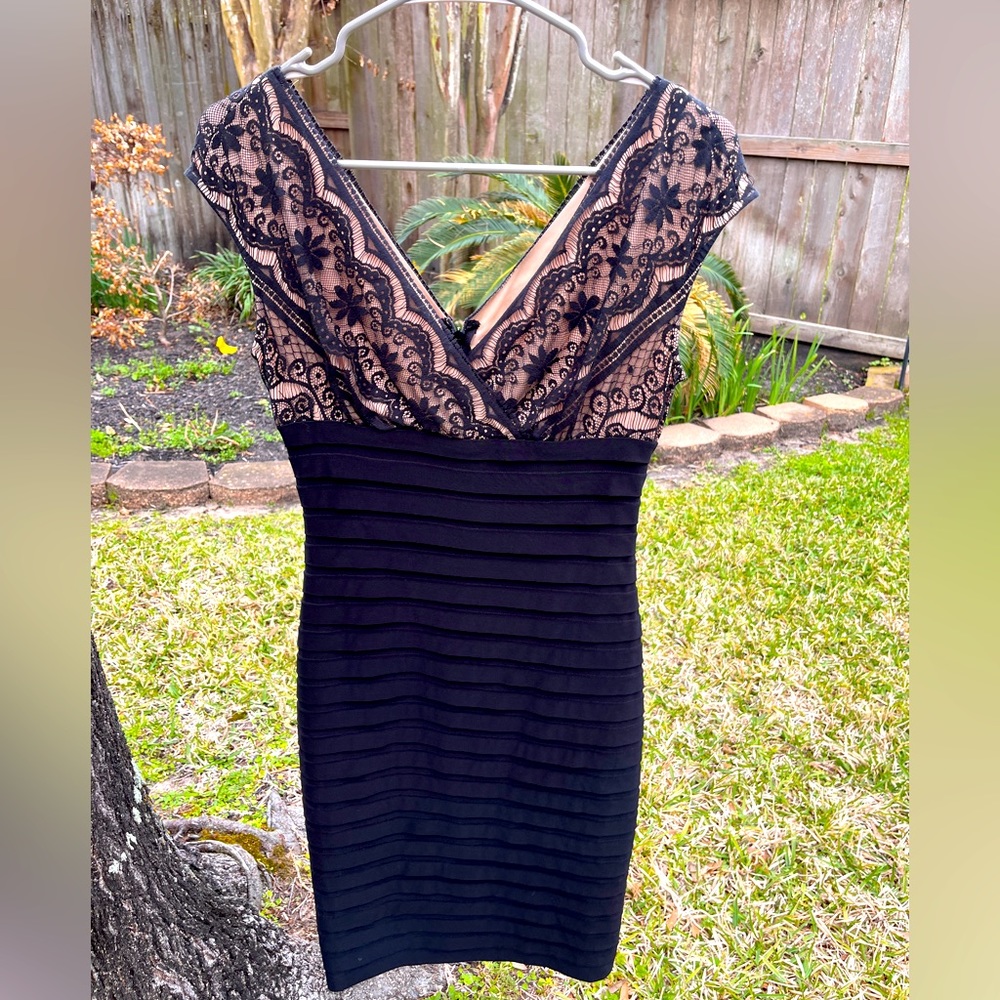 Adrianna Papell Ss4 formal dress/cocktail